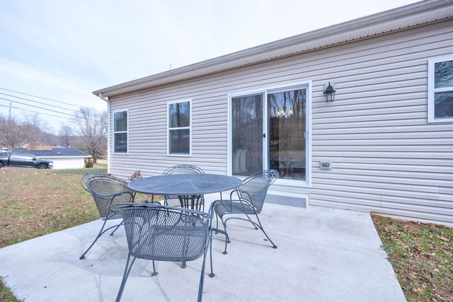 1911 S A Street, Jasper, IN 47546