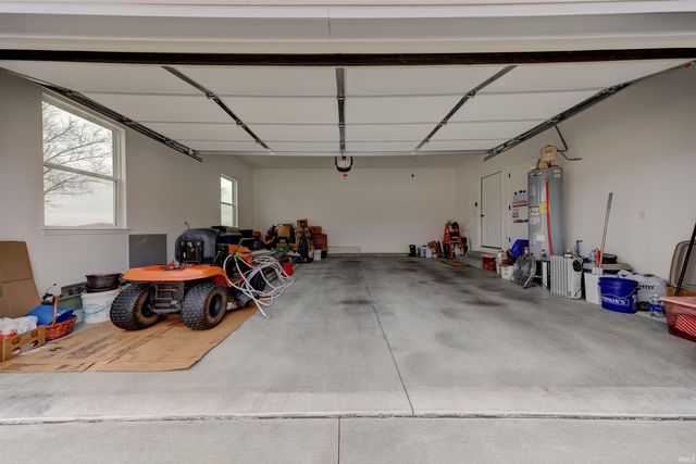 1911 S A Street, Jasper, IN 47546