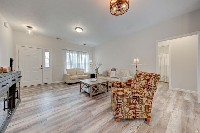 1911 S A Street, Jasper, IN 47546