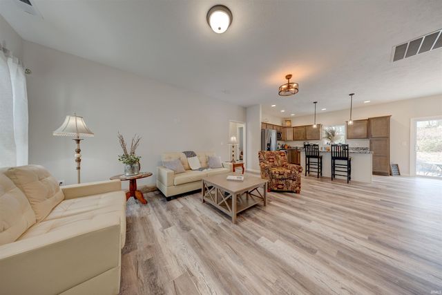 1911 S A Street, Jasper, IN 47546