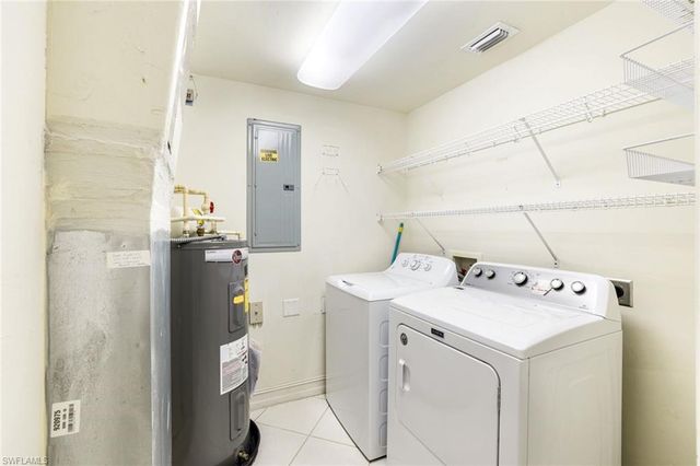 7839 Regal Heron CIR # 206, Naples, FL 34104