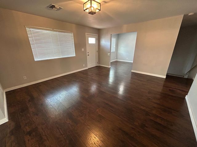 1117 W 9th Street, Tempe, AZ 85281