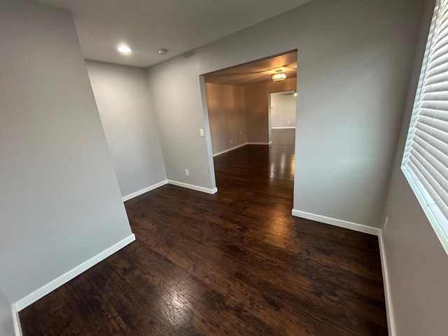 1117 W 9th Street, Tempe, AZ 85281