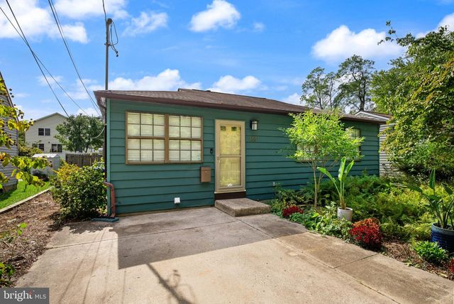 164 SHREVE ST, Mount Holly, NJ 08060