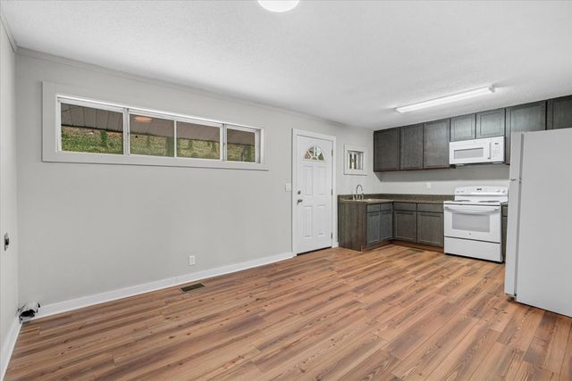 1735 Westside Circle, Rocky Face, GA 30740