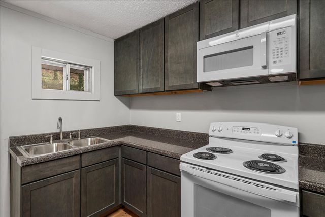 1735 Westside Circle, Rocky Face, GA 30740