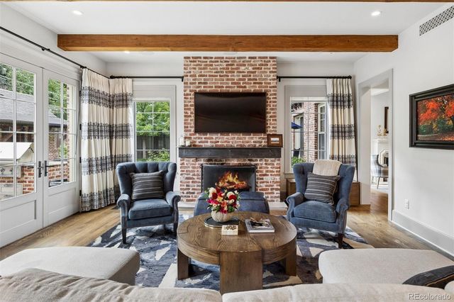 816 S Medea Way, Denver, CO 80209