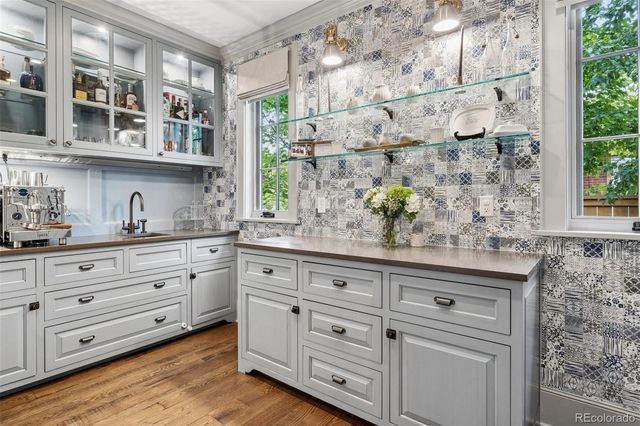 816 S Medea Way, Denver, CO 80209