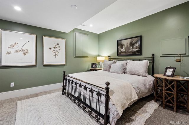 816 S Medea Way, Denver, CO 80209
