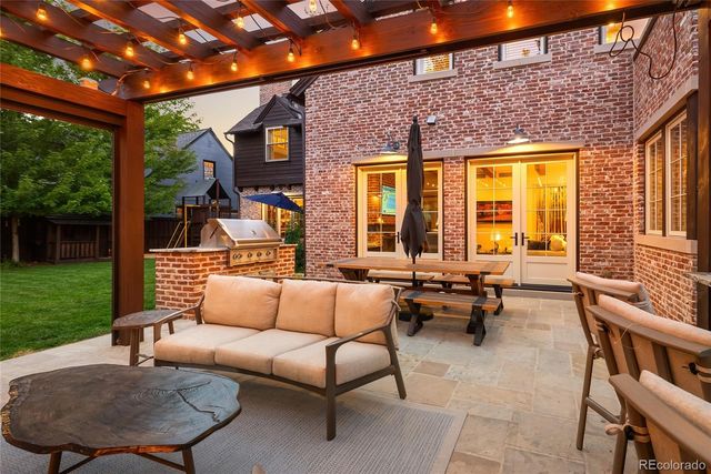 816 S Medea Way, Denver, CO 80209