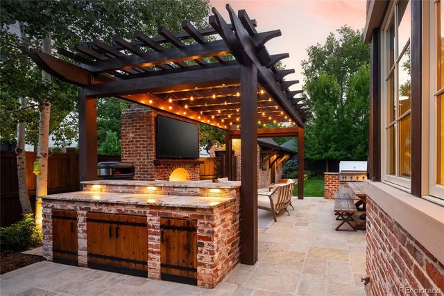 816 S Medea Way, Denver, CO 80209