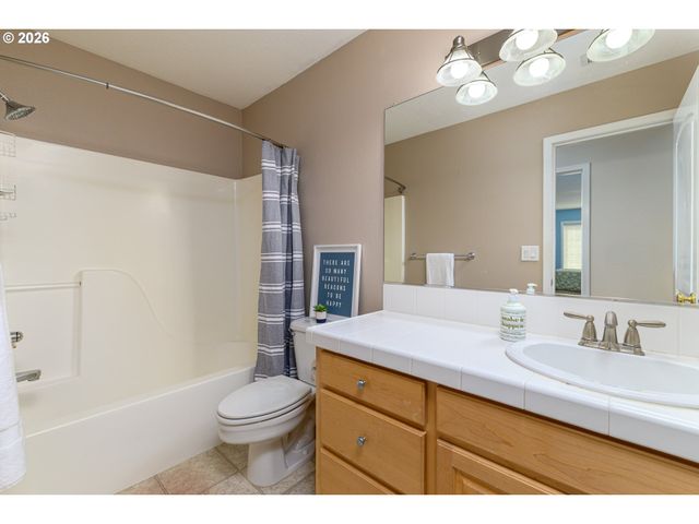 17732 Nw PIONEER Rd, Beaverton, OR 97006