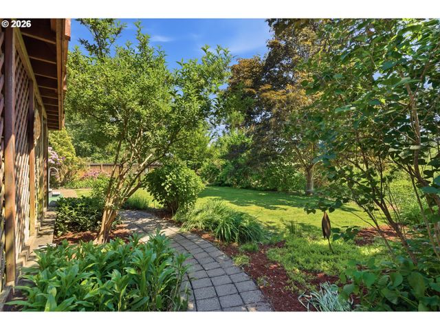 17732 Nw PIONEER Rd, Beaverton, OR 97006