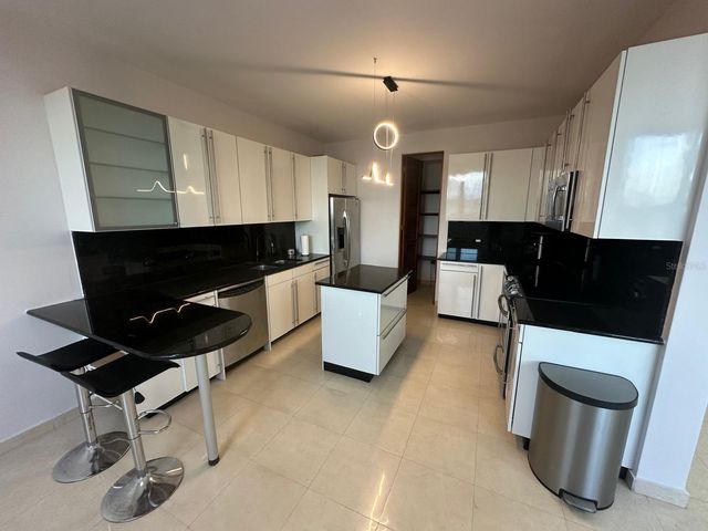 199 AVE. PALMA REAL PH, Guaynabo, PR 00966