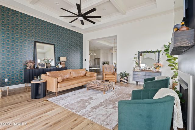 300 Queenstown Avenue, Youngsville, LA 70592