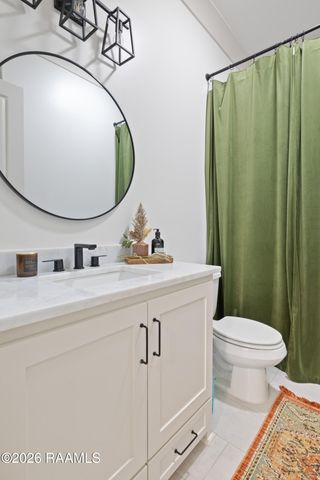 300 Queenstown Avenue, Youngsville, LA 70592