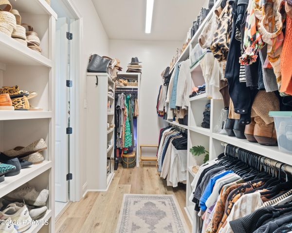 300 Queenstown Avenue, Youngsville, LA 70592