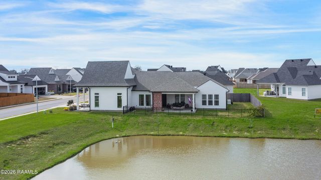 300 Queenstown Avenue, Youngsville, LA 70592