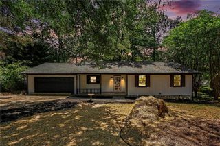 1918 Heritage Drive SW, Conyers, GA 30094