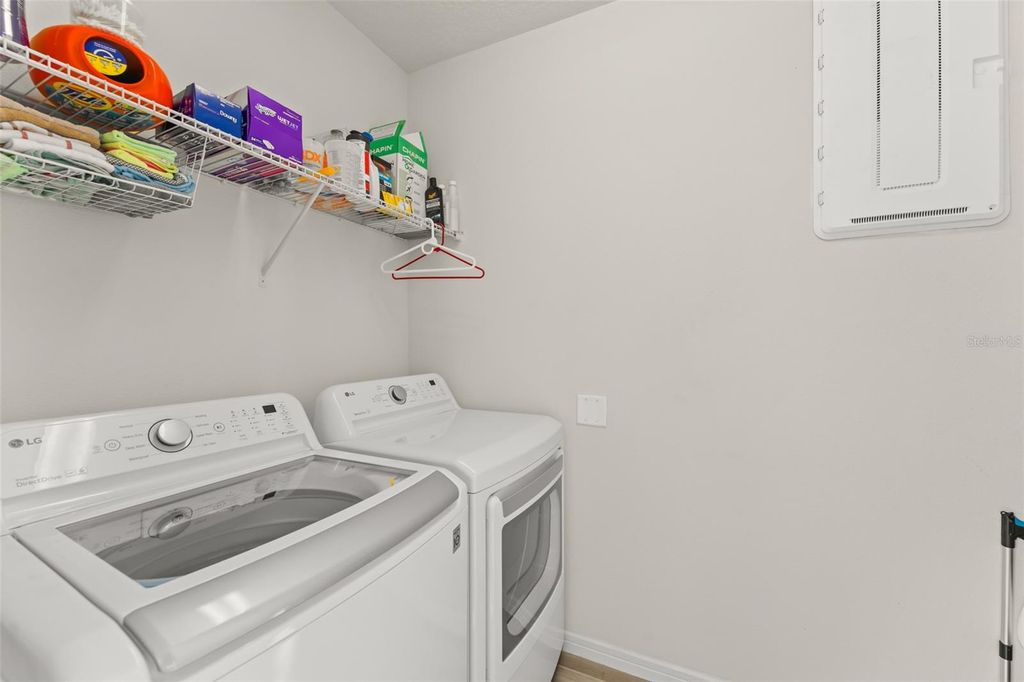 Image 15 of property listing at 10438 FOLLY BEACH ROAD, Orlando, FL 32827