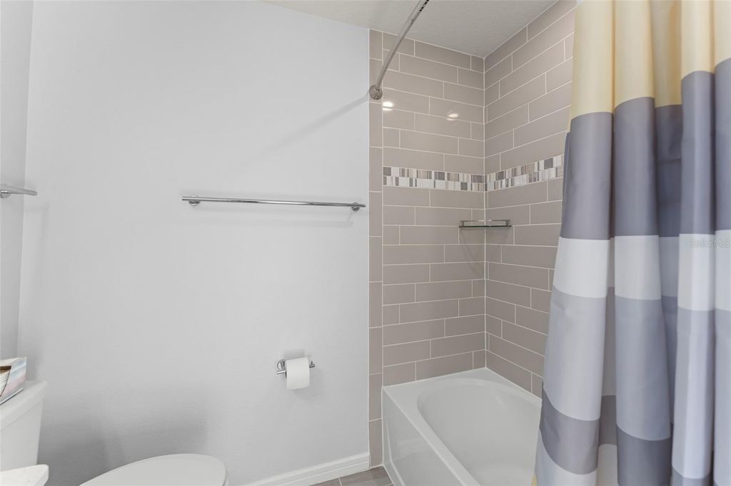 Image 23 of property listing at 10438 FOLLY BEACH ROAD, Orlando, FL 32827