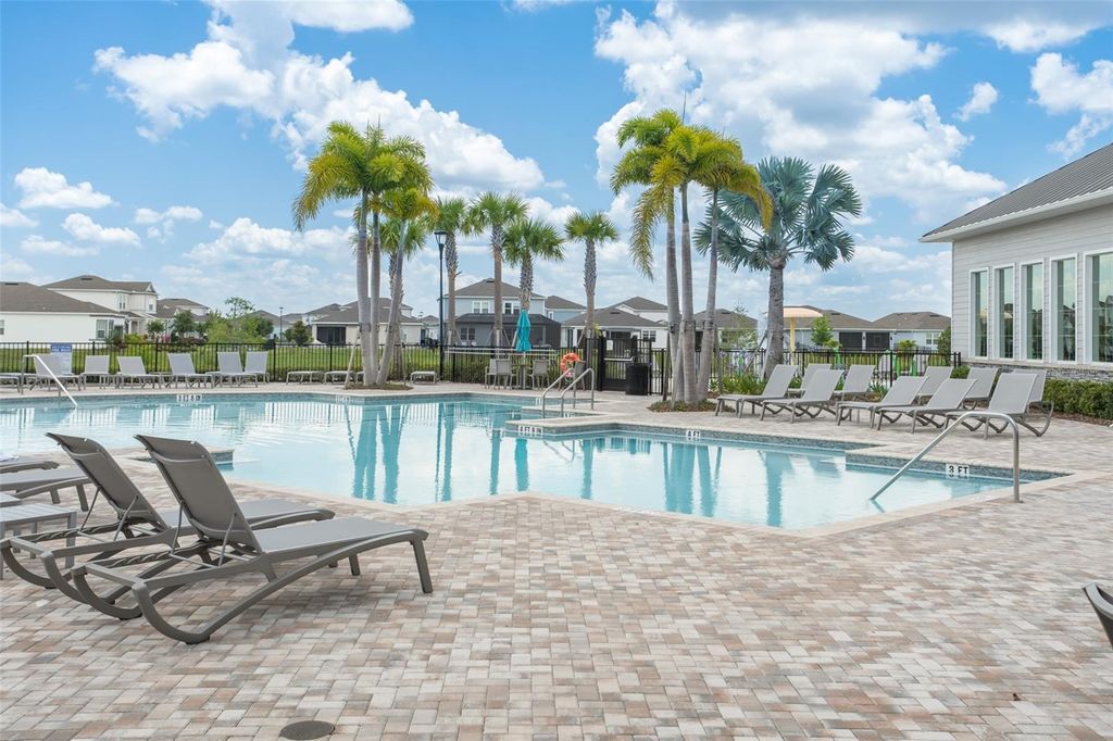 Image 39 of property listing at 10438 FOLLY BEACH ROAD, Orlando, FL 32827