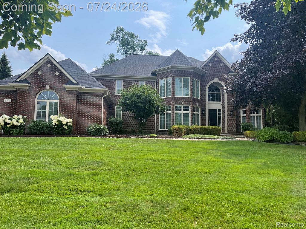 4831 Goodison Place Drive, Oakland Charter Township, MI 48306
