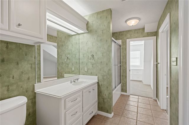 4504 East OSR, Bryan, TX 77808