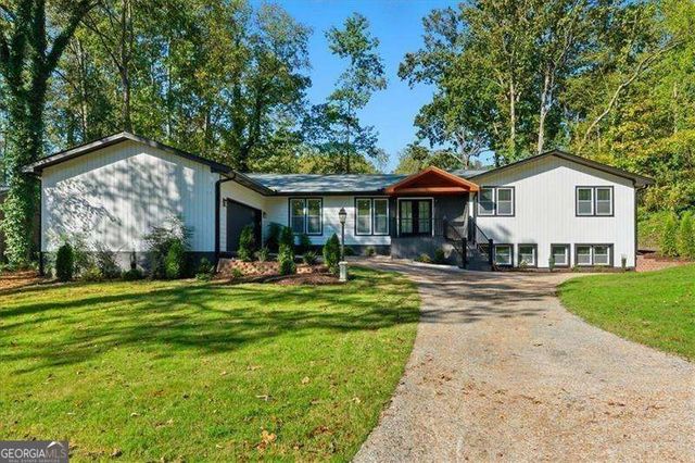2281 FOX HOUND Parkway, Marietta, GA 30062