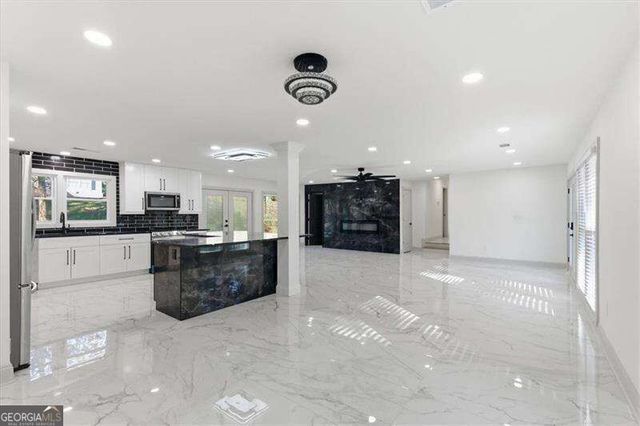 2281 FOX HOUND Parkway, Marietta, GA 30062