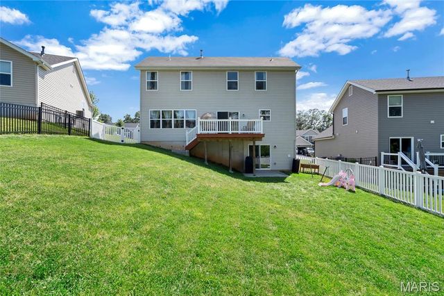 425 Dusty Brook Drive, O'fallon, MO 63366