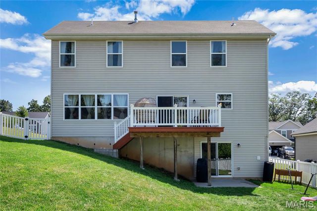 425 Dusty Brook Drive, O'fallon, MO 63366
