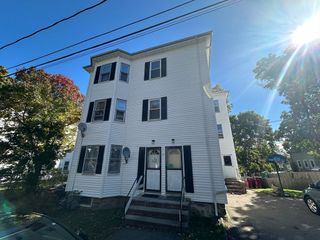 3 Shaw Ave 2, Middleboro, MA 02346