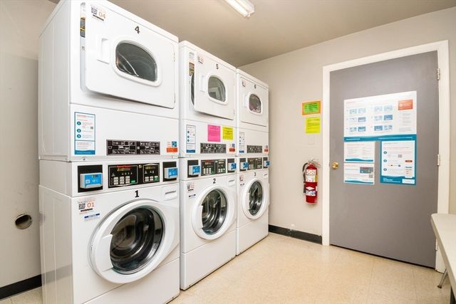 1202 Greendale Avenue 124, Needham, MA 02492