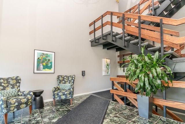 1202 Greendale Avenue 124, Needham, MA 02492