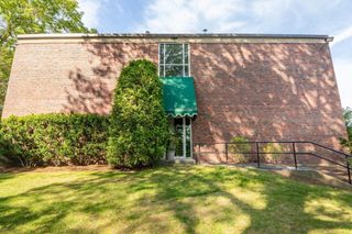 1202 Greendale Avenue 124, Needham, MA 02492