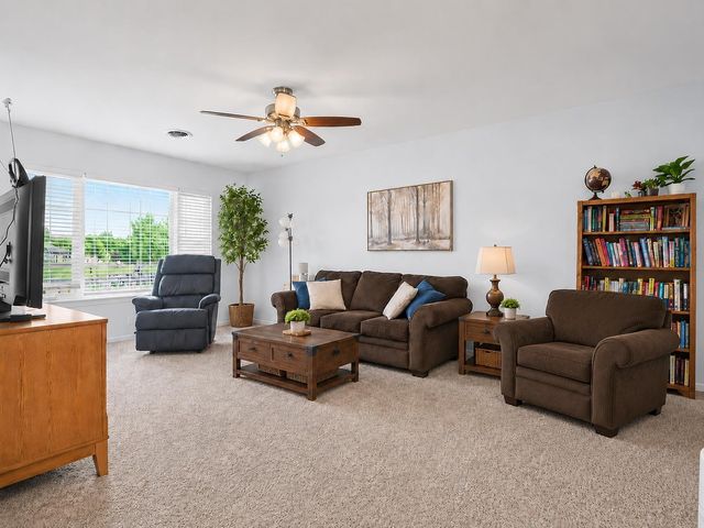 713 Spruce Drive, Independence, IA 50644