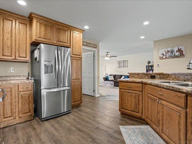 713 Spruce Drive, Independence, IA 50644