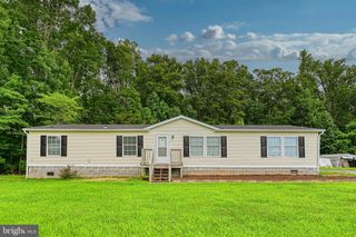 5290 W OLD MOUNTAIN RD, Louisa, VA 23093