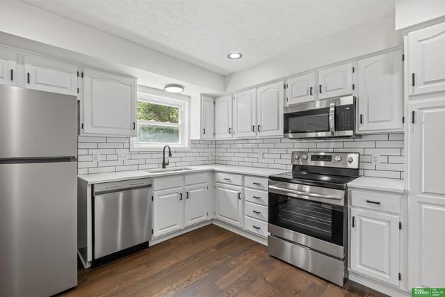 13903 Josephine Street, Omaha, NE 68138