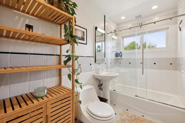 55 Asilomar Circle, Oakland, CA 94611