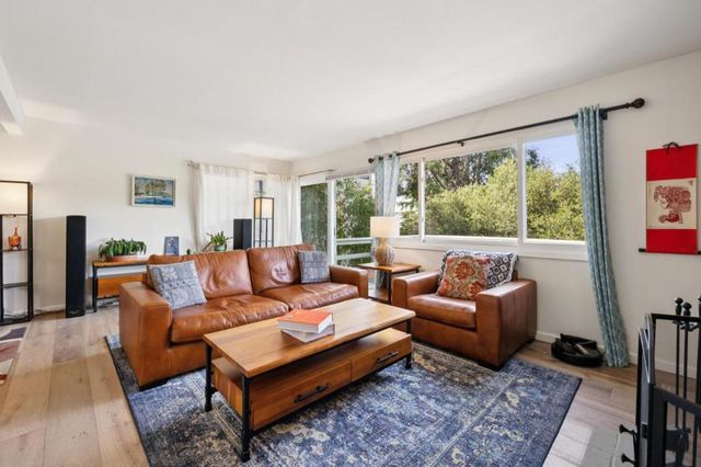 55 Asilomar Circle, Oakland, CA 94611