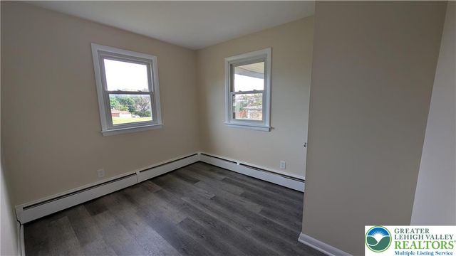 1229 South Fountain Street, Allentown City, PA 18103