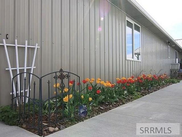 1184 N 1325 E, Shelley, ID 83274