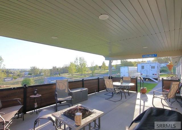 1184 N 1325 E, Shelley, ID 83274