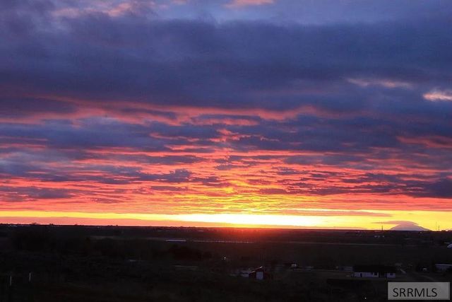 1184 N 1325 E, Shelley, ID 83274
