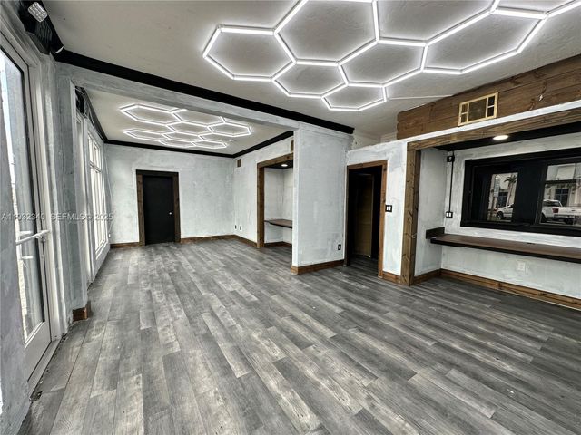 111 S 21 Avenue, Hollywood, FL 33020