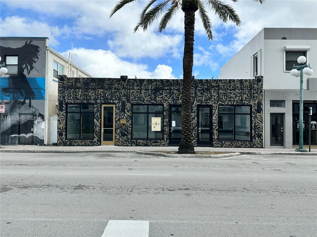 111 S 21 Avenue, Hollywood, FL 33020