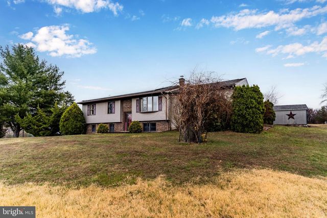 48 RED HILL RD, Newport, PA 17074