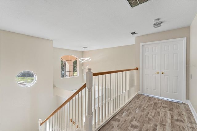 10239 GARDEN ALCOVE DRIVE, Tampa, FL 33647